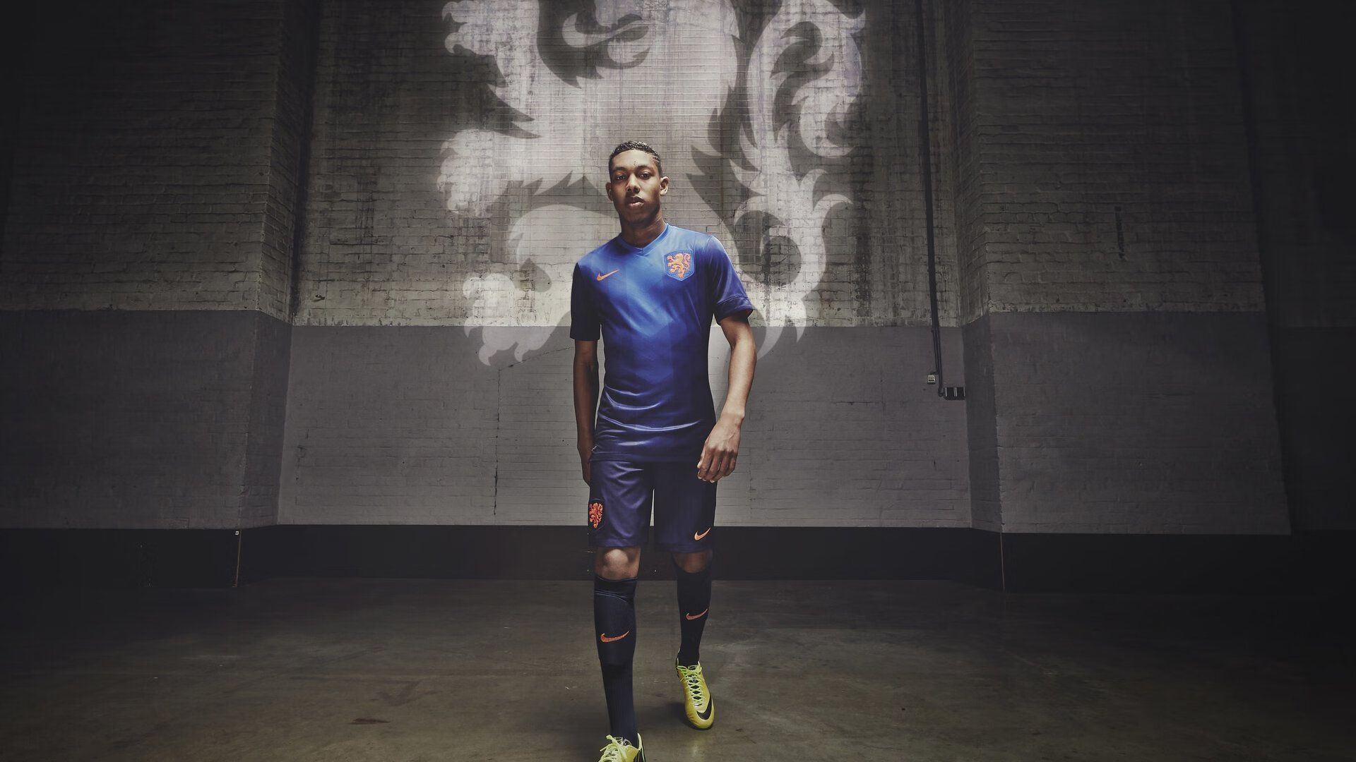 从5500万天才到重伤陨落,26岁扎尼奥洛9场4球迎重生,扎尼奥洛怎么样